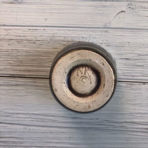 Vintage Handmade Ceramic Pottery Small Vase Cup - Picture 4 of 5